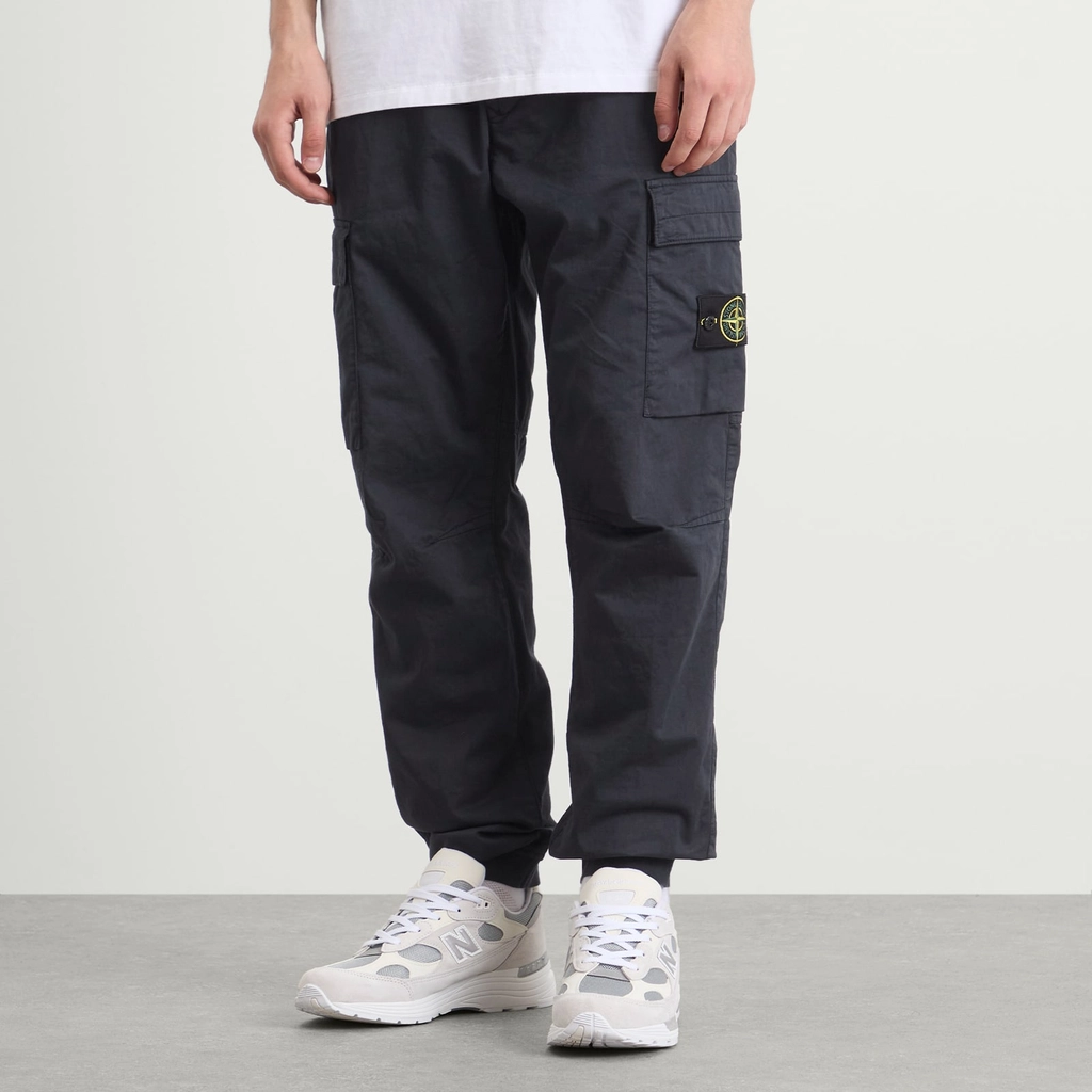 Stone Island Men's Sateen Cargo Jogger Pants Navy Blue